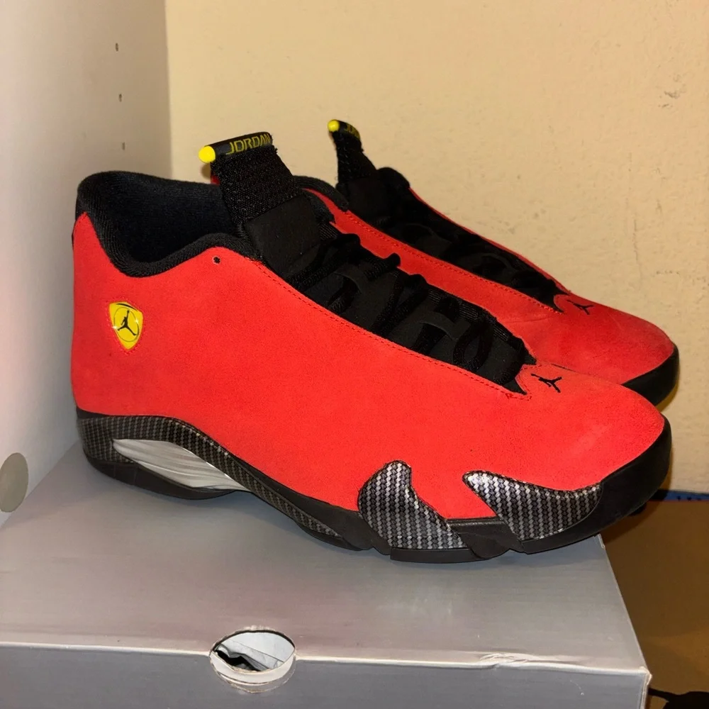 Air Jordan 14 Retro 'Ferrari' 2025 Size 12 IF5015-600
